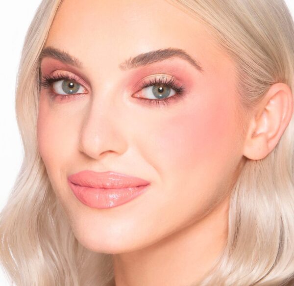 Blush Too Faced Pinker Times Ahead cloud Velvet crush - Imagem 4